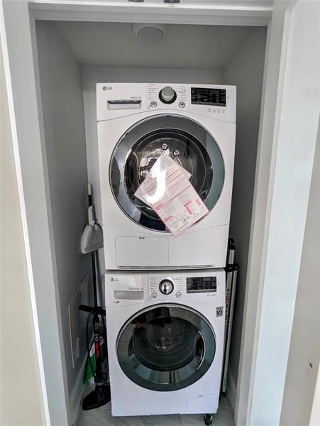 Image 22 of 24 For 888 Intracoastal Dr  10a