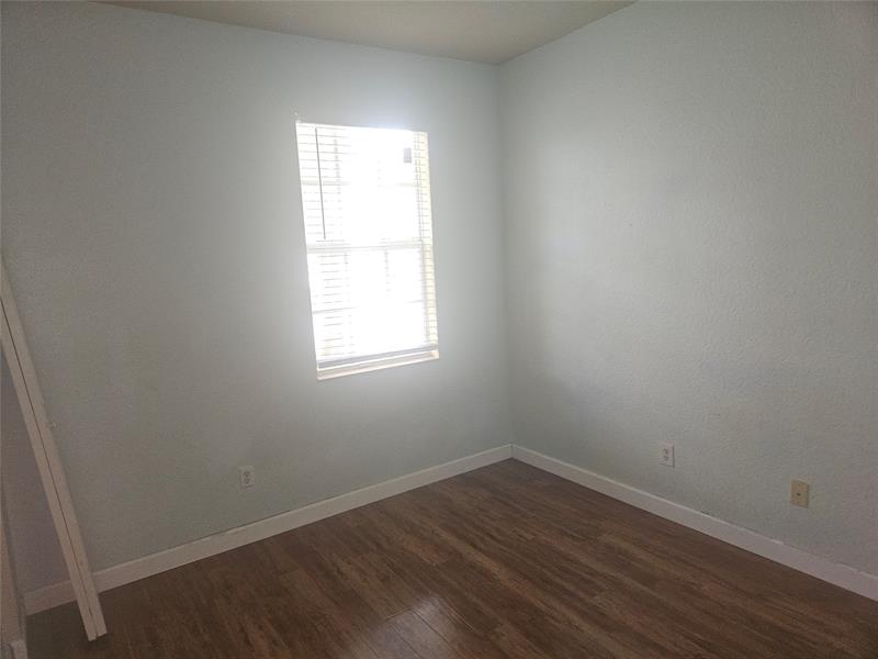 Image 30 of 47 For 9082 Plymouth Pl  9082