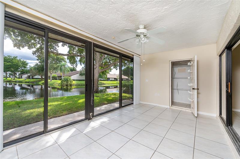 Image 13 of 37 For 3272 Carambola Cir  3272
