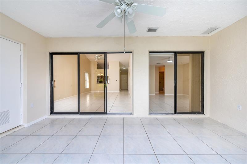 Image 15 of 37 For 3272 Carambola Cir  3272