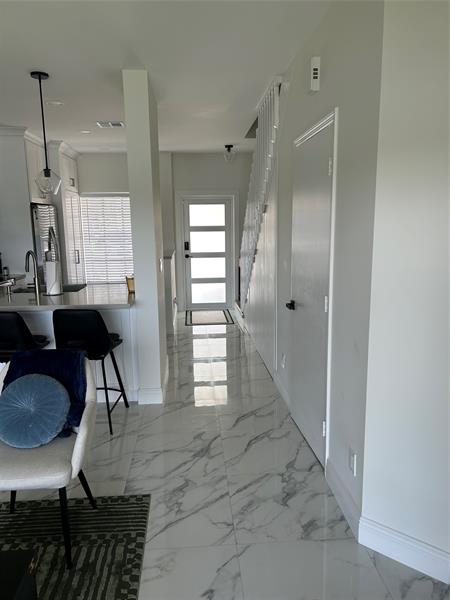 Image 8 of 34 For 711 122nd Ave