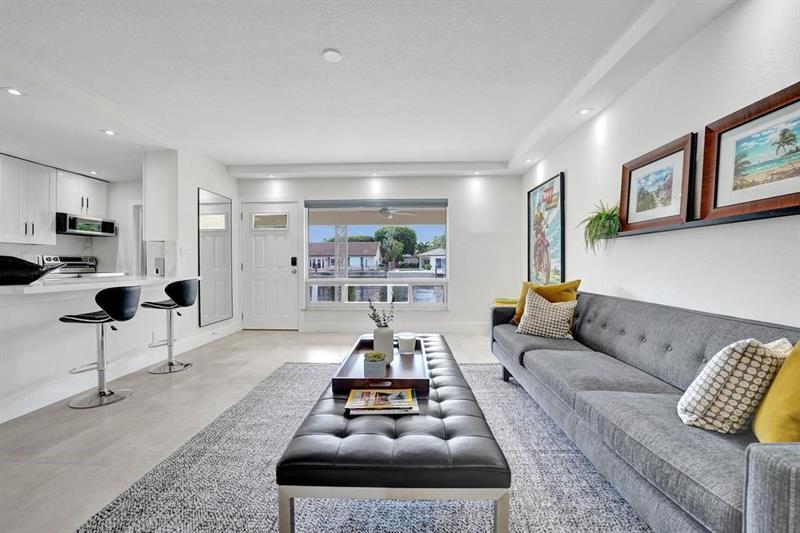 Image 13 of 54 For 2866 30th St  9