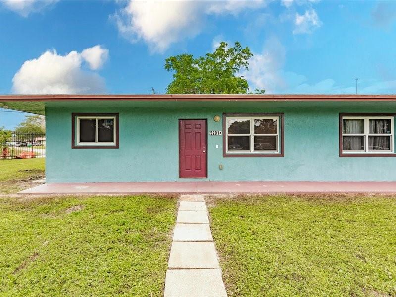 Image 4 of 20 For 5201 17th Ct  A