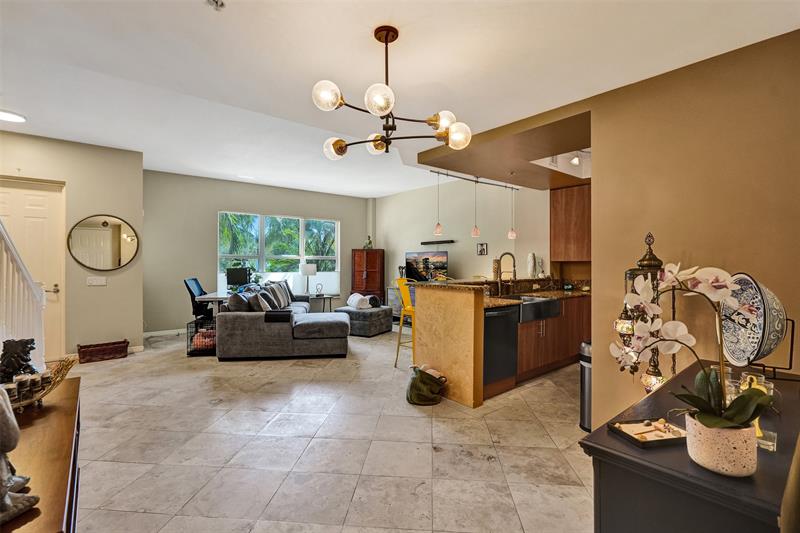 Image 12 of 68 For 2601 14th Ave  104