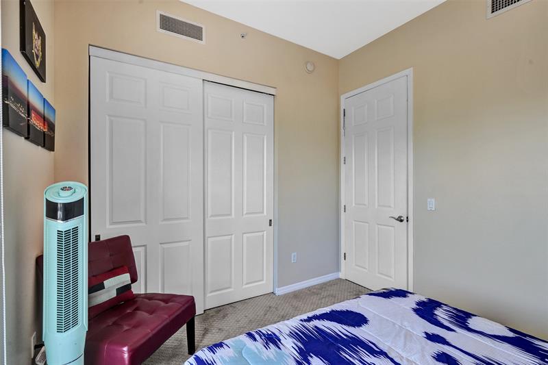 Image 29 of 68 For 2601 14th Ave  104