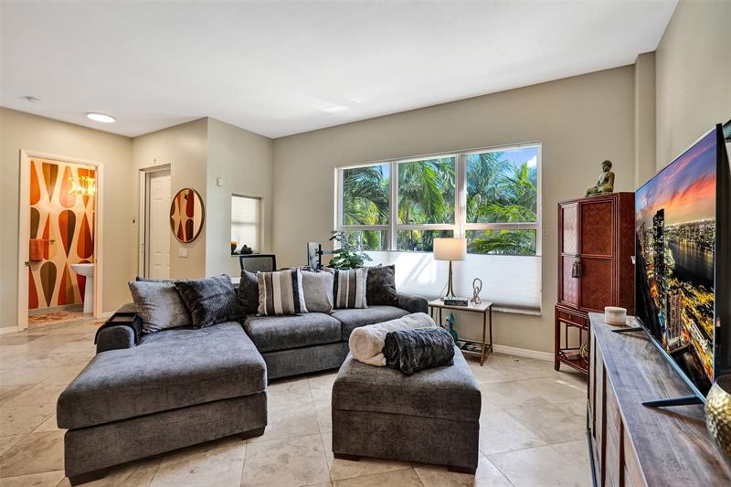 Image 3 of 68 For 2601 14th Ave  104