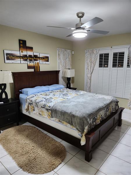 Image 18 of 31 For 2368 17th Dr