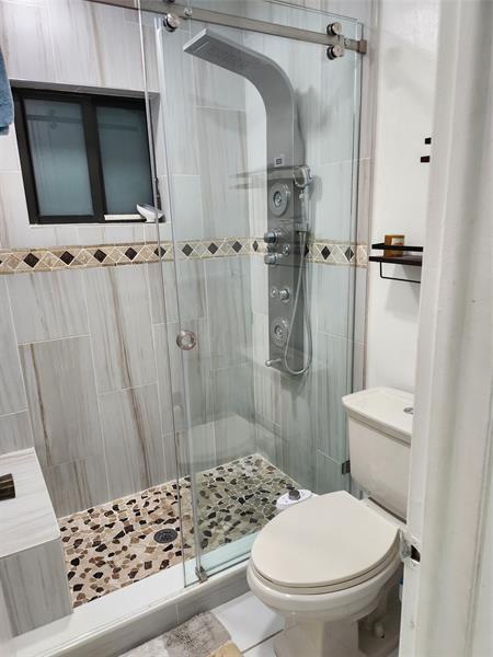 Image 21 of 31 For 2368 17th Dr