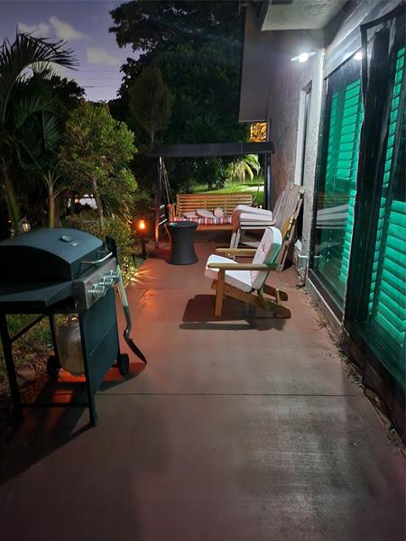 Image 23 of 31 For 2368 17th Dr