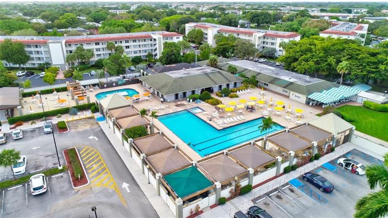 Image 31 of 51 For 3001 Portofino Isle G2