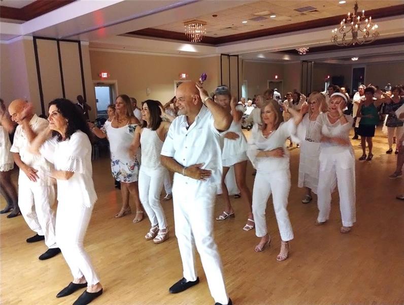 Image 46 of 51 For 3001 Portofino Isle G2