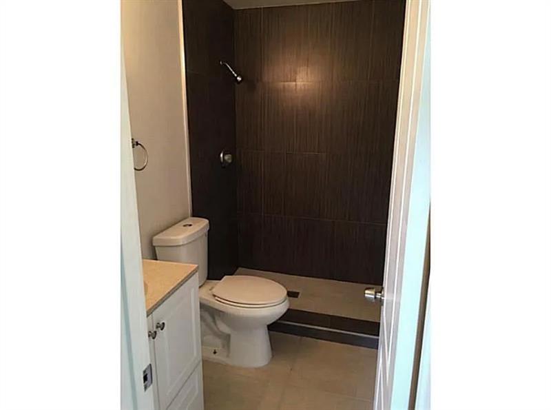 Image 13 of 18 For 1290 119th St  1b