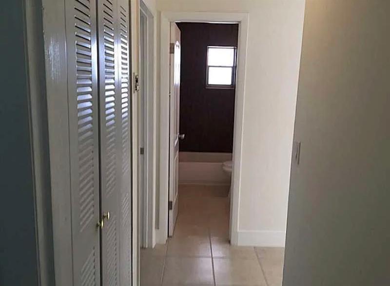 Image 14 of 18 For 1290 119th St  1b