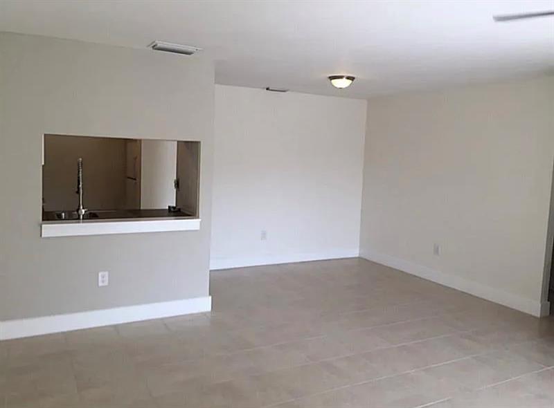 Image 15 of 18 For 1290 119th St  1b
