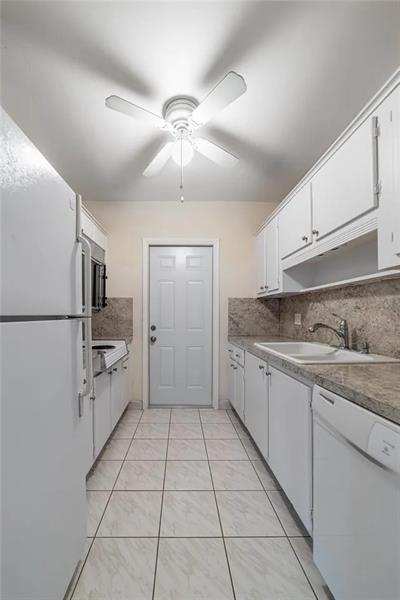 Image 20 of 26 For 2424 9th St  310