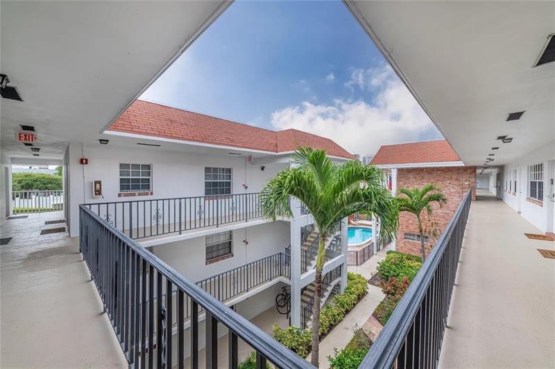 Image 9 of 26 For 2424 9th St  310