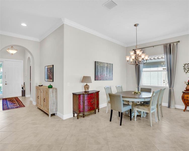 Image 17 of 50 For 1768 Belmont Cir Sw