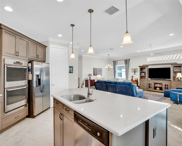 Image 21 of 50 For 1768 Belmont Cir Sw
