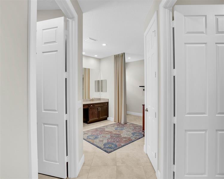 Image 25 of 50 For 1768 Belmont Cir Sw