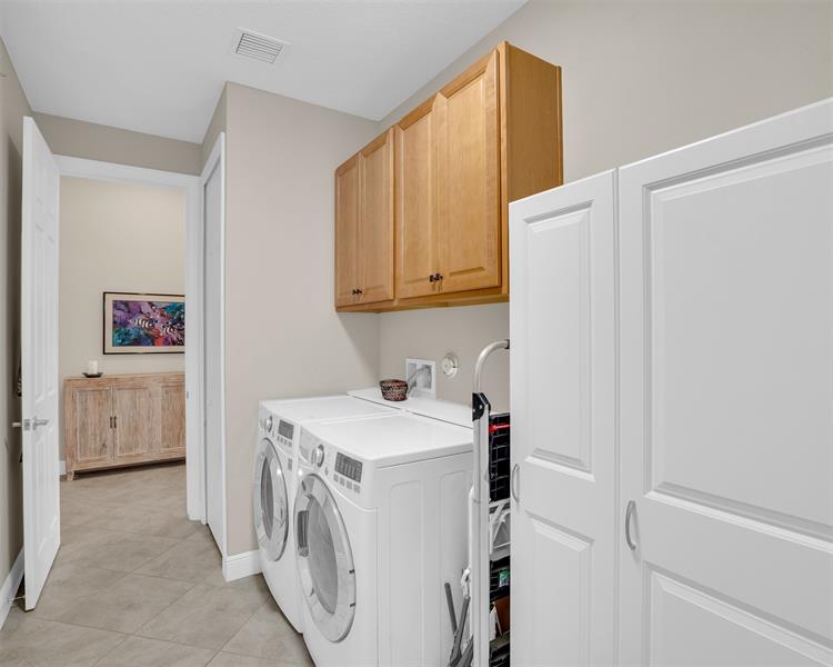 Image 30 of 50 For 1768 Belmont Cir Sw