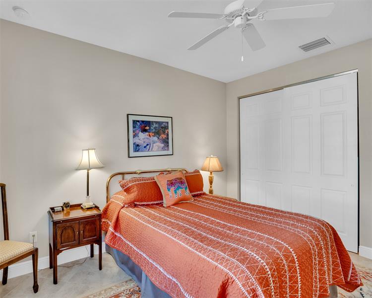 Image 34 of 50 For 1768 Belmont Cir Sw