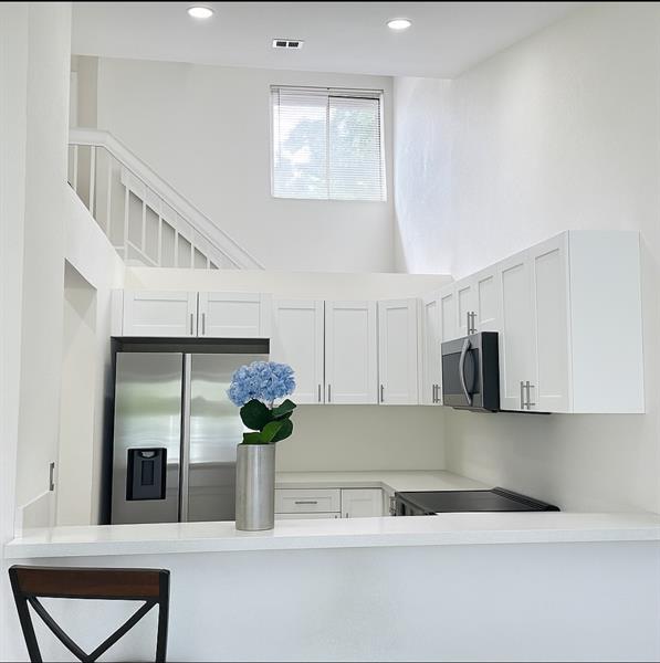 Image 4 of 9 For 9215 141st Pl  0