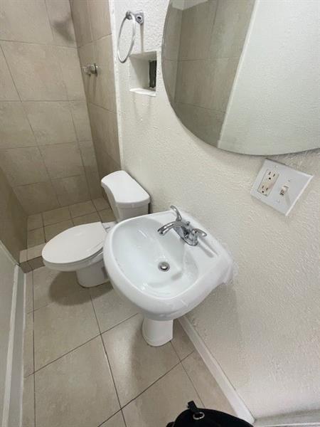 Image 20 of 33 For 3610 46th Ave