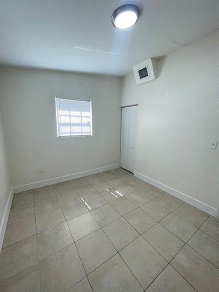 Image 25 of 33 For 3610 46th Ave