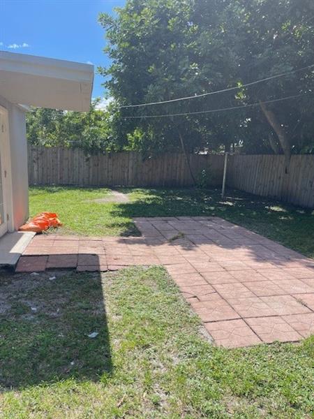 Image 30 of 33 For 3610 46th Ave