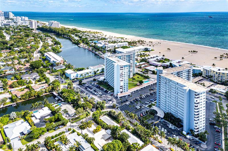 Image 10 of 65 For 1900 Ocean Dr  812