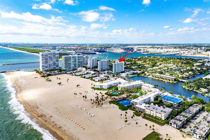 Image 3 of 65 For 1900 Ocean Dr  812
