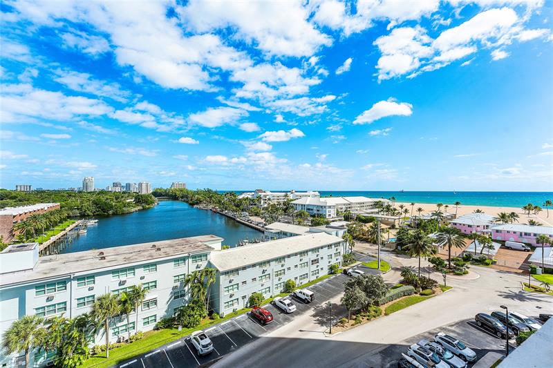 Image 47 of 65 For 1900 Ocean Dr  812