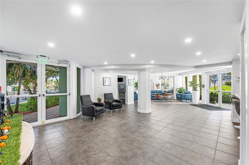 Image 49 of 65 For 1900 Ocean Dr  812