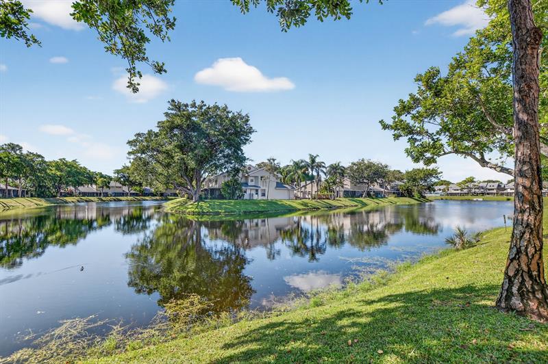 Image 20 of 42 For 2024 Discovery Cir  2024