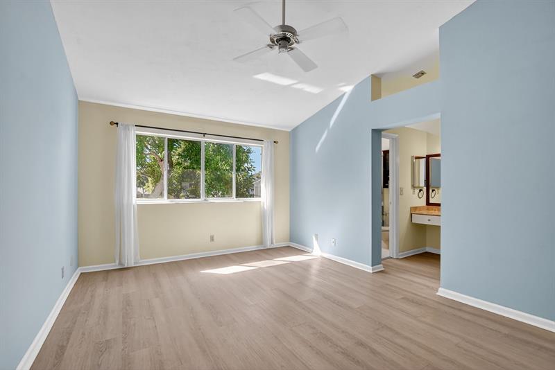 Image 23 of 42 For 2024 Discovery Cir  2024