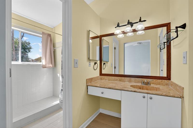 Image 25 of 42 For 2024 Discovery Cir  2024