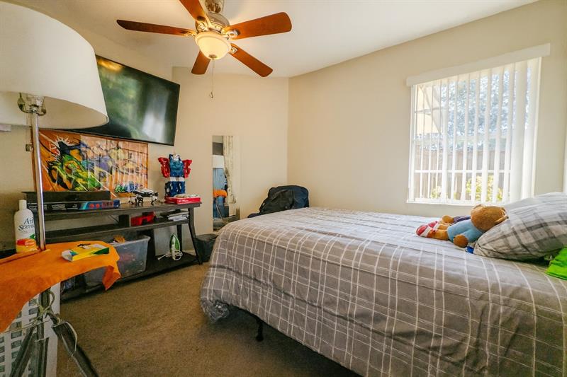 Image 13 of 24 For 1403 27th Ct