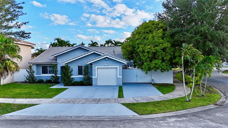 Details for 15788 77th St, Miami, FL 33193