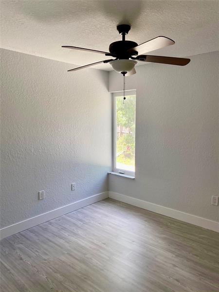 Image 21 of 26 For 15788 77th St