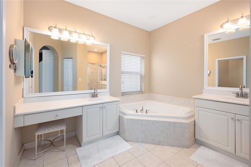 Image 16 of 35 For 10874 61st Ct