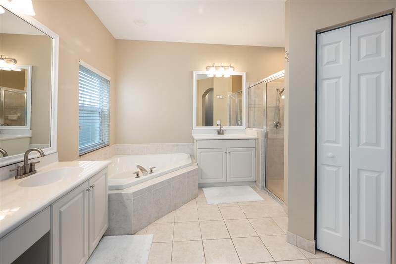 Image 17 of 35 For 10874 61st Ct