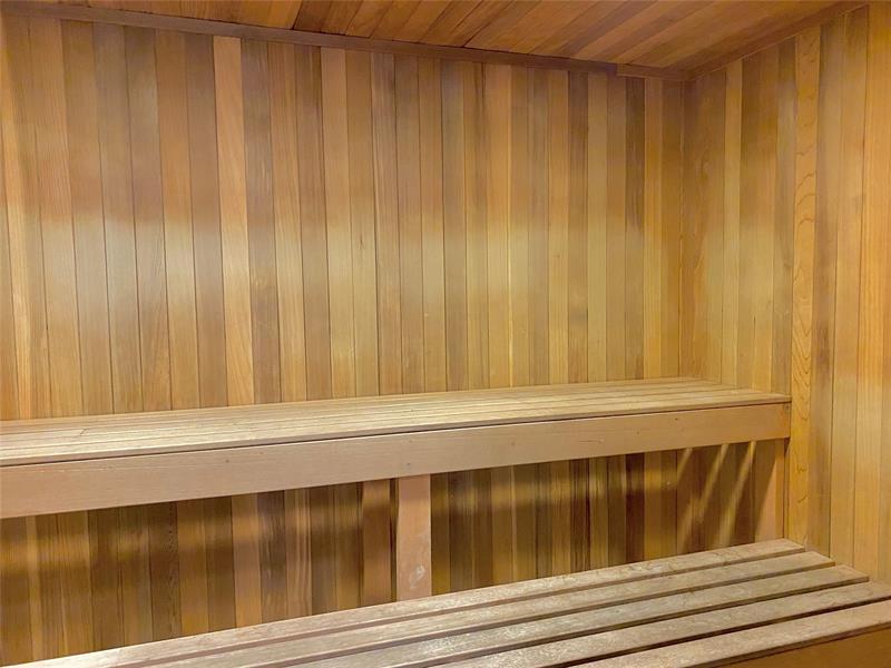 Image 38 of 66 For 511 5th Ave  2121