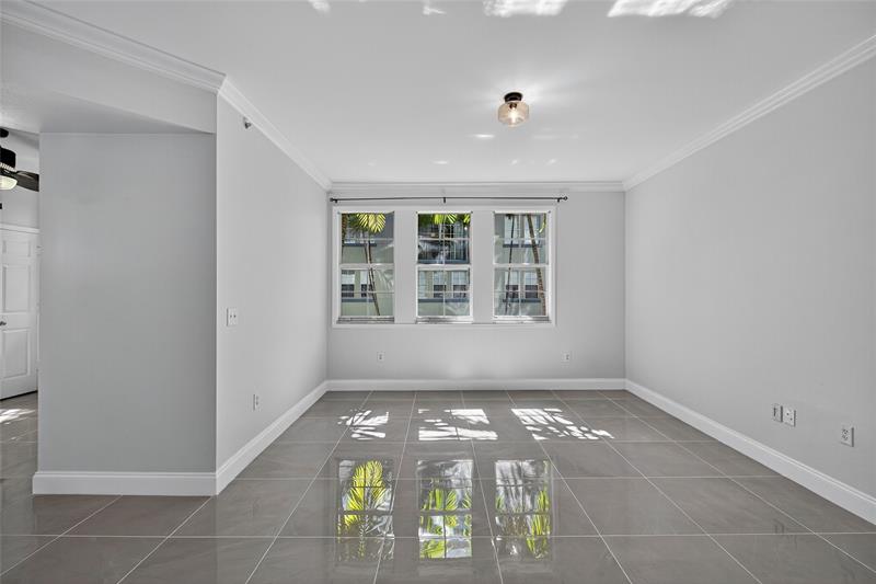 Image 30 of 67 For 533 3rd Ave  221