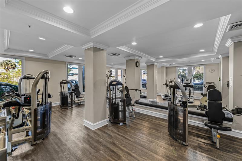 Image 39 of 67 For 533 3rd Ave  221