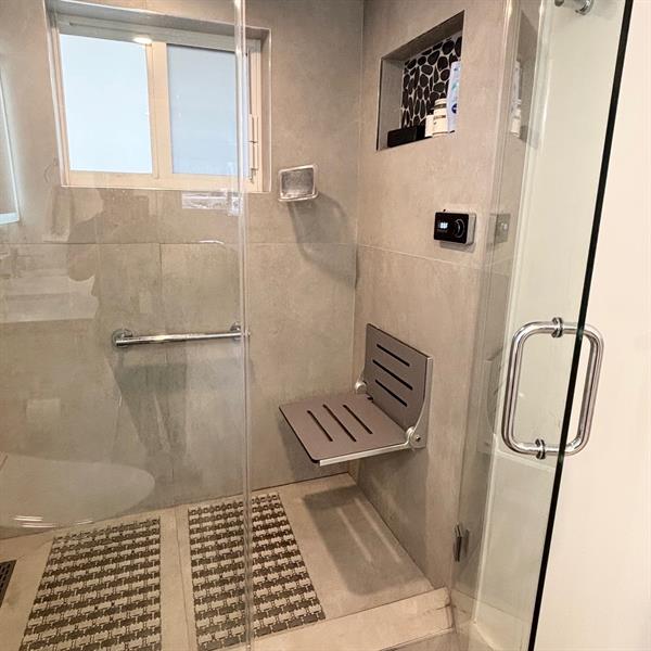 Image 14 of 22 For 3750 170th St  107