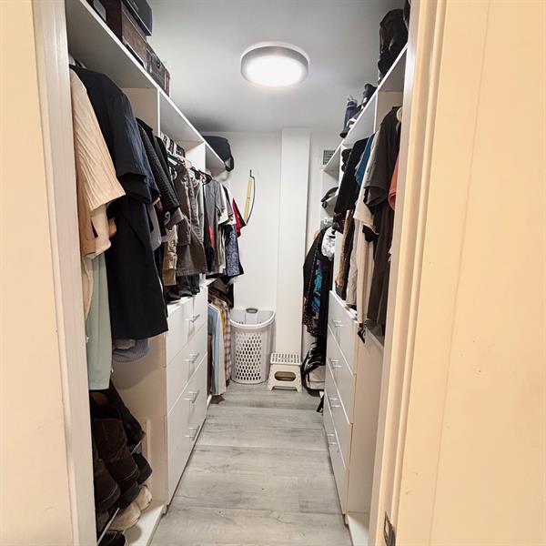 Image 15 of 22 For 3750 170th St  107