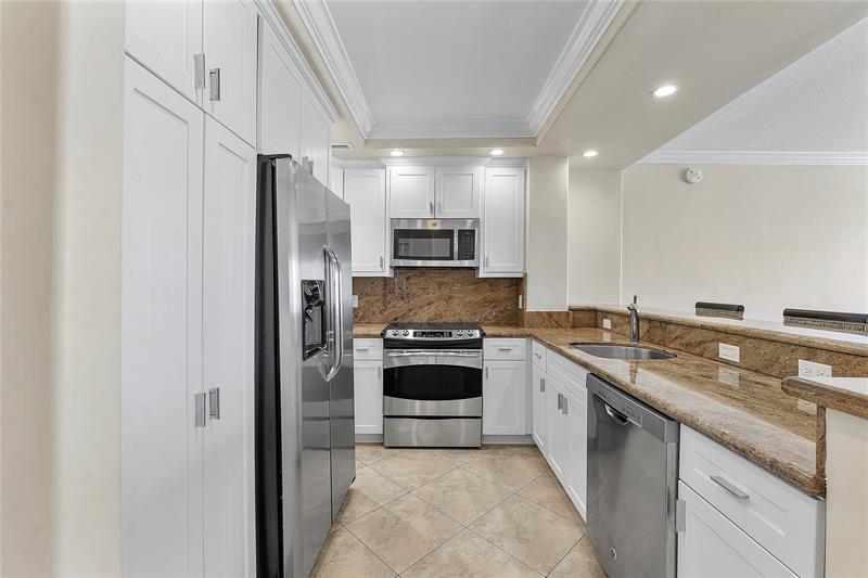 Image 7 of 24 For 133 Pompano Beach Blvd  Ph-6