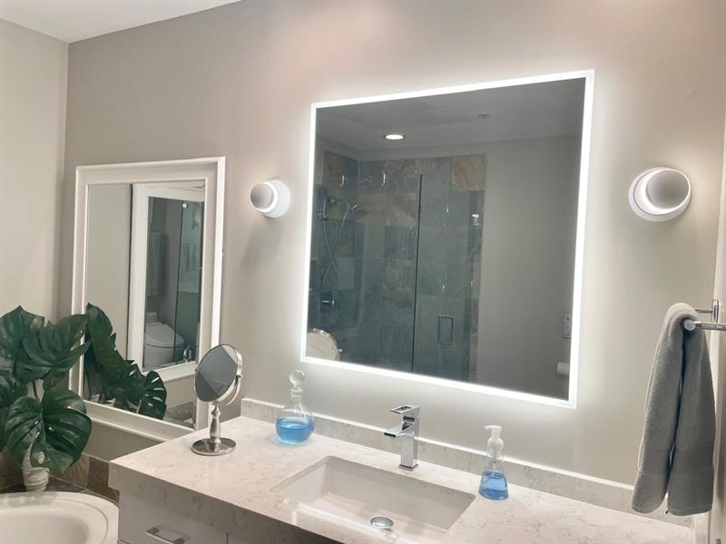 Image 20 of 60 For 2609 14th Ave  402