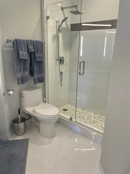 Image 30 of 60 For 2609 14th Ave  402