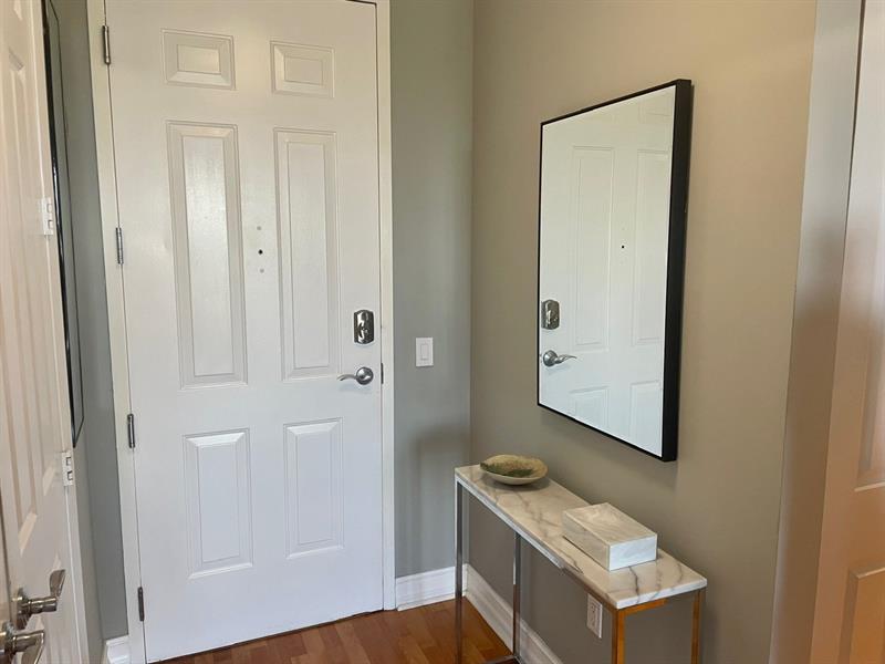 Image 36 of 60 For 2609 14th Ave  402